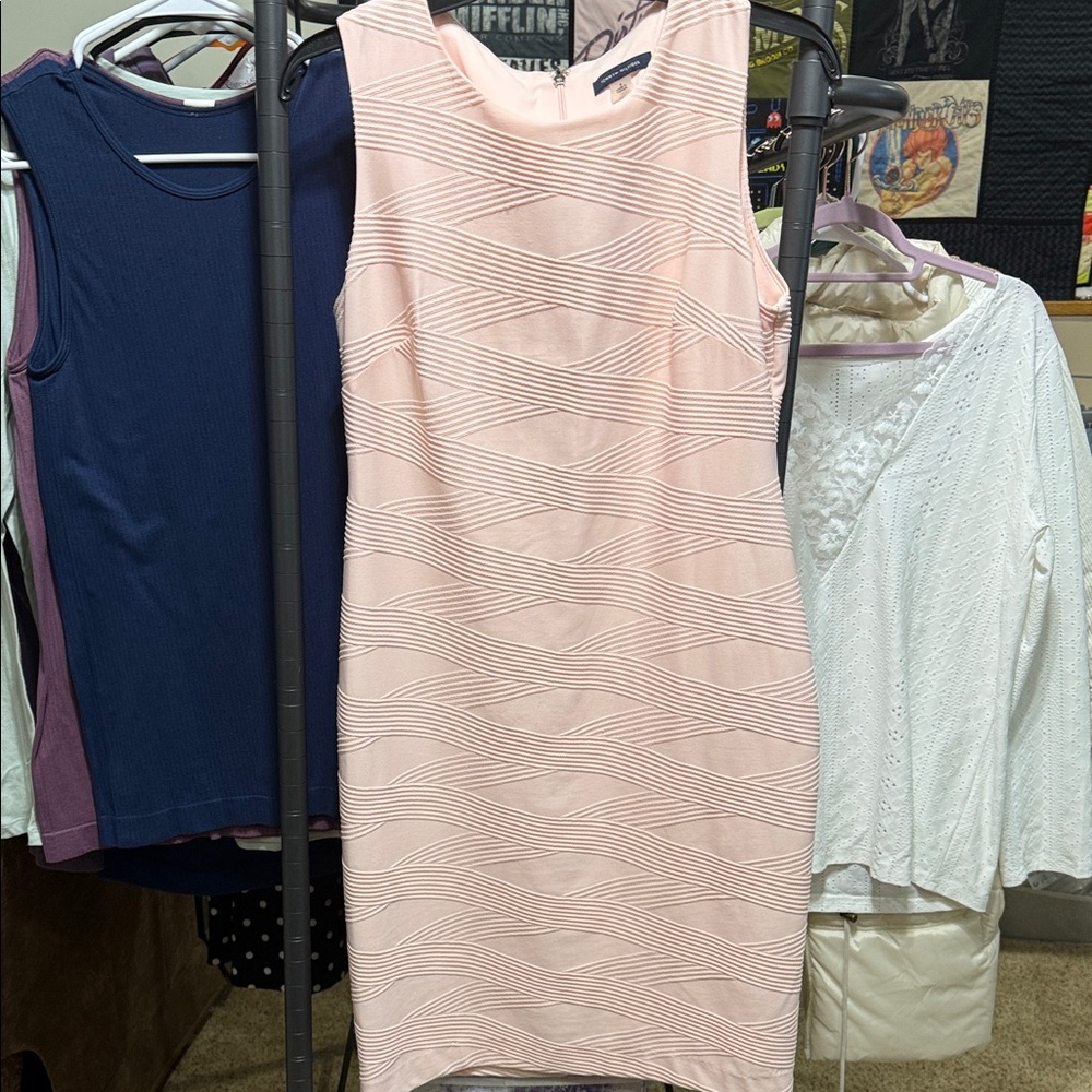 Tommy Hilfiger Sleeveless Textured Midi Dress in Light Pink NWOT